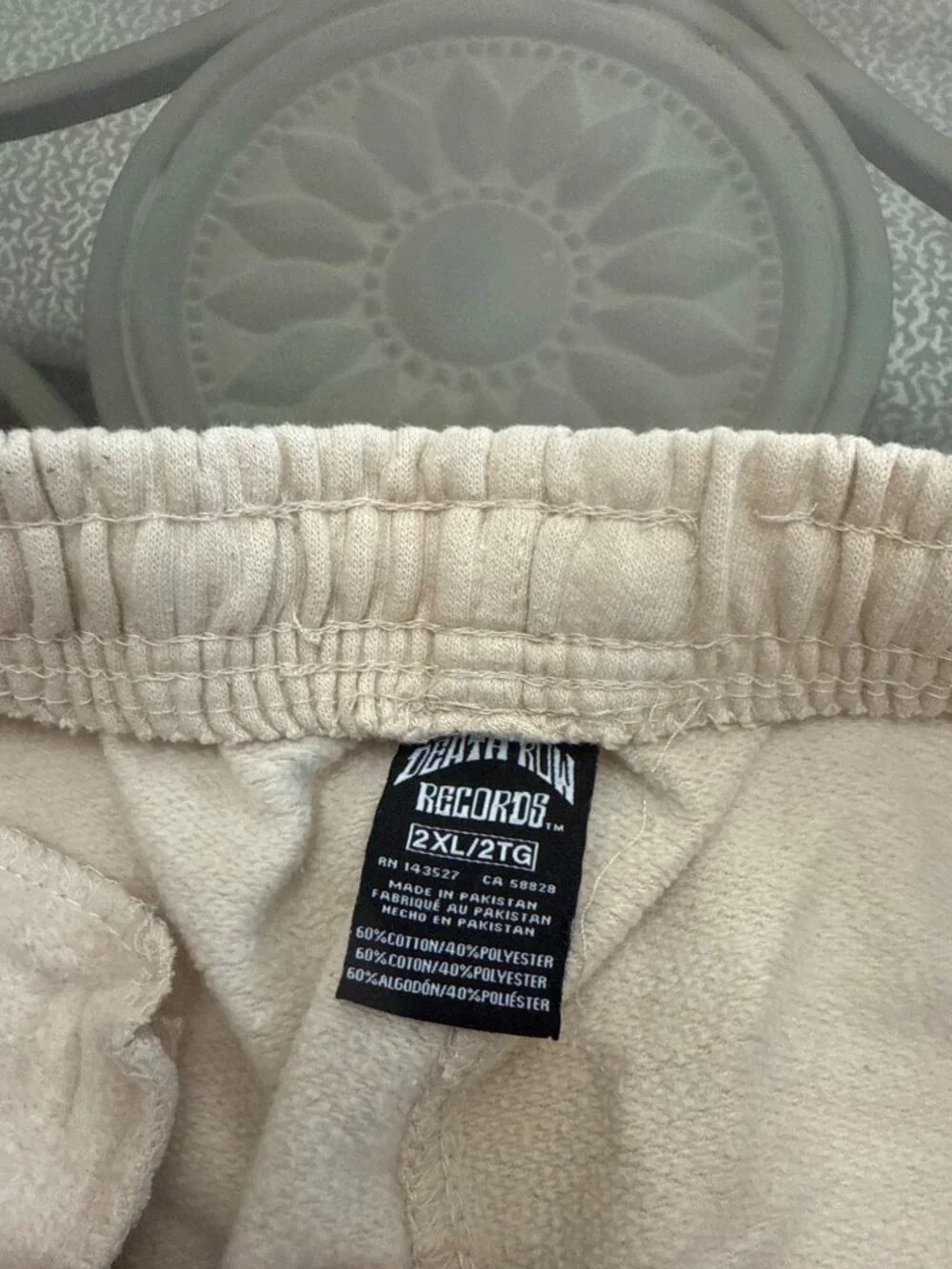 Death Row Records Beige Graphic Sweat Shorts 2XL Cotton/Polyester Mens Casual Lo